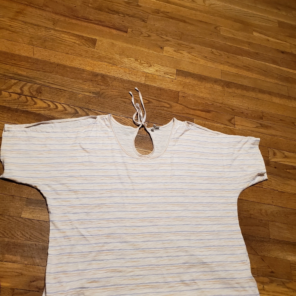 Womans plus size top